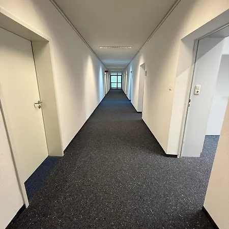 Stayflex - Free Parking, Close To Train And Bus 뉘른베르크